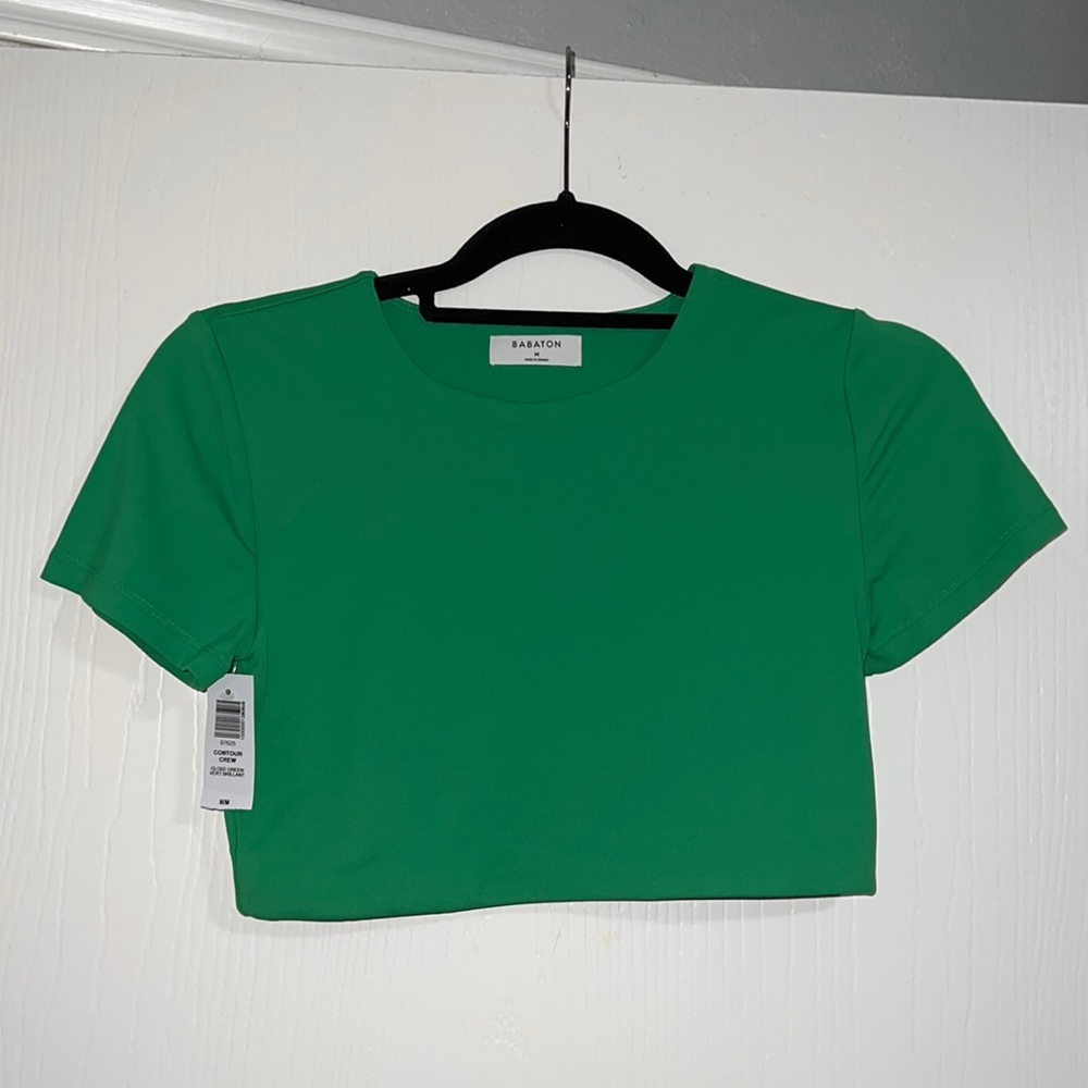 Babaton Contour crew ribcage t-shirt